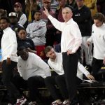 Caleb Love face à Bobby Hurley - Rivalité qui impacte sa saison