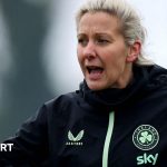 L-attitude -première classe- de l-Irlande avant le match contre la Turquie