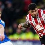 Sheffield United s-impose 2-1 contre Portsmouth grâce à Rak-Sakyi