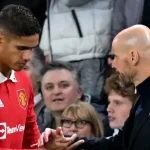 Varane critique Ten Hag - tensions et désaccords à Manchester
