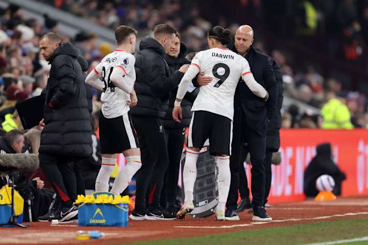 Darwin Nunez, Arne Slot