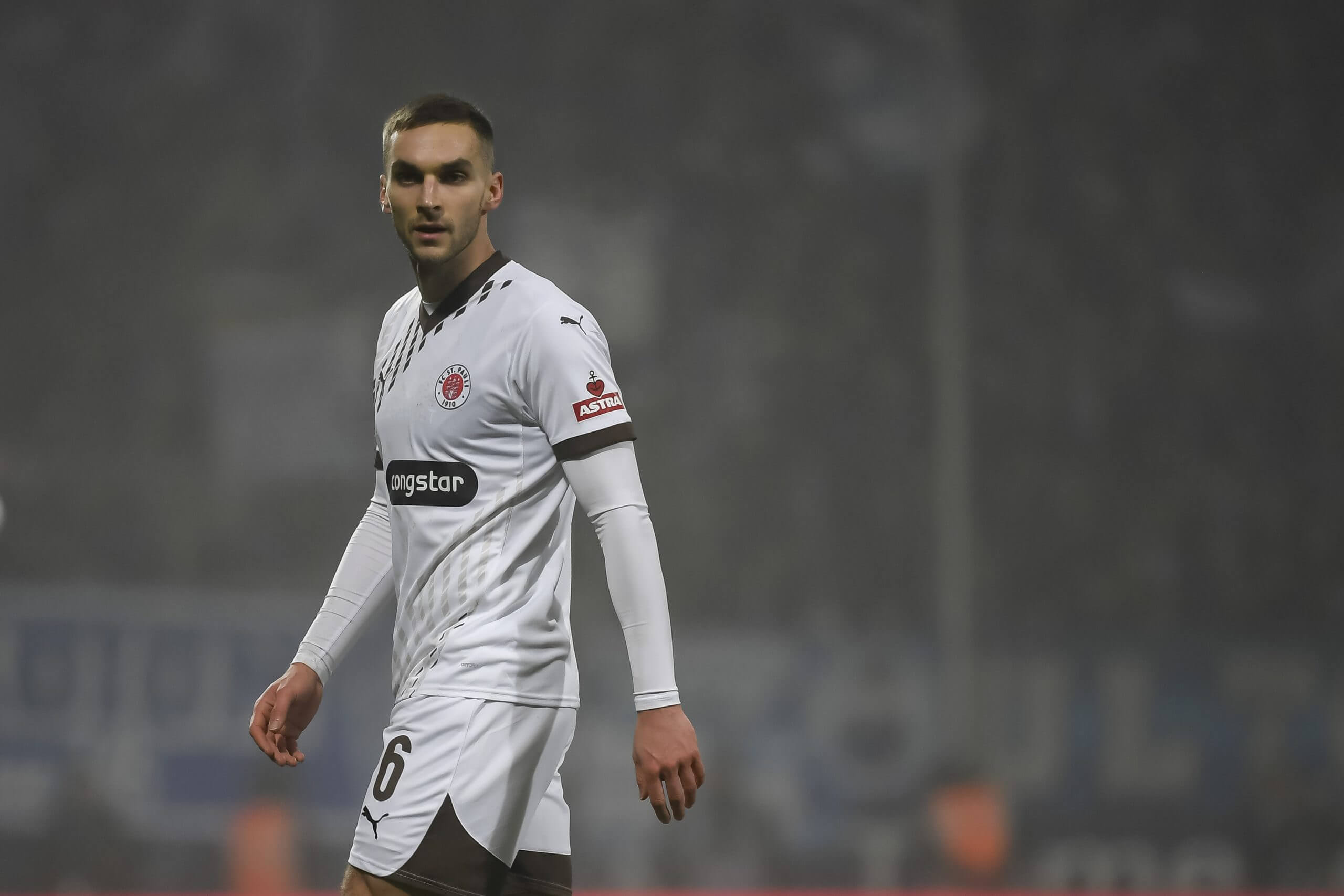 James Sands avec St Pauli