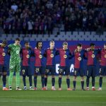 Barcelone rend hommage à son médecin décédé après la victoire