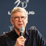 Changement de règle sur le hors-jeu - Wenger en première ligne