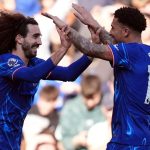 Chelsea s-impose 1-0 contre Leicester et grimpe au classement