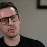 Gary Neville critique Sir Jim Ratcliffe sur les coupes budgétaires