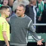 Hansi Flick défend les arbitres espagnols face aux menaces