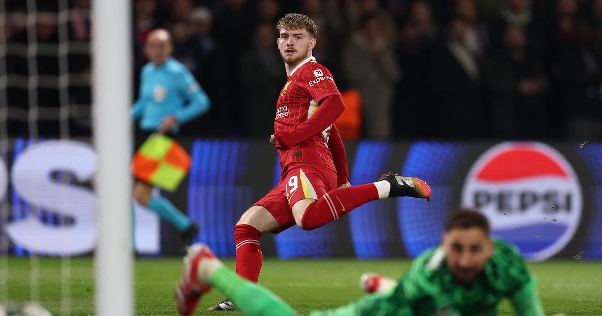 Harvey Elliott fait l-éloge d-Alisson après la victoire contre le PSG