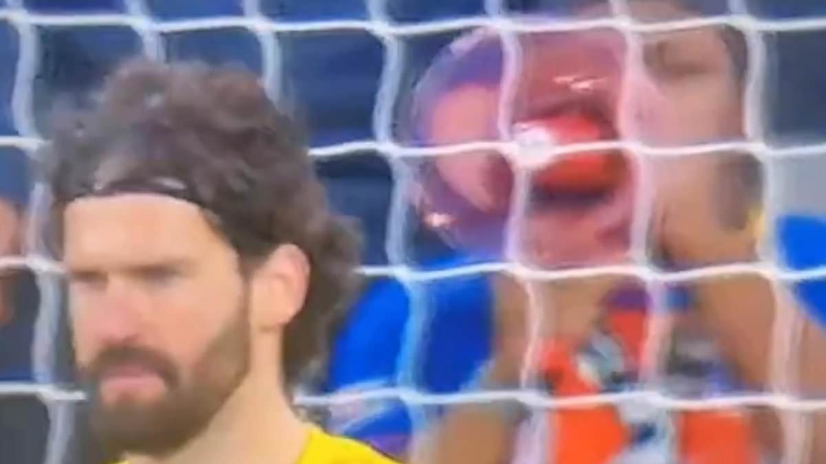 Liverpool frustré par les tactiques d-un supporter du PSG