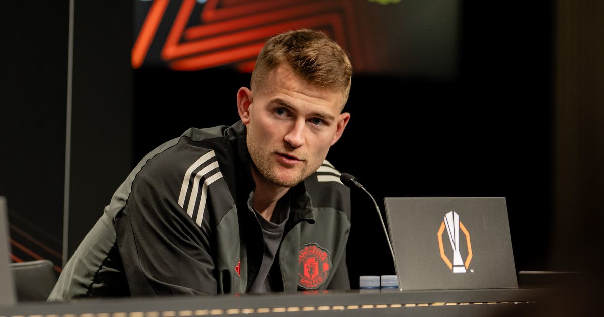 Matthijs de Ligt critique la crise de Manchester United