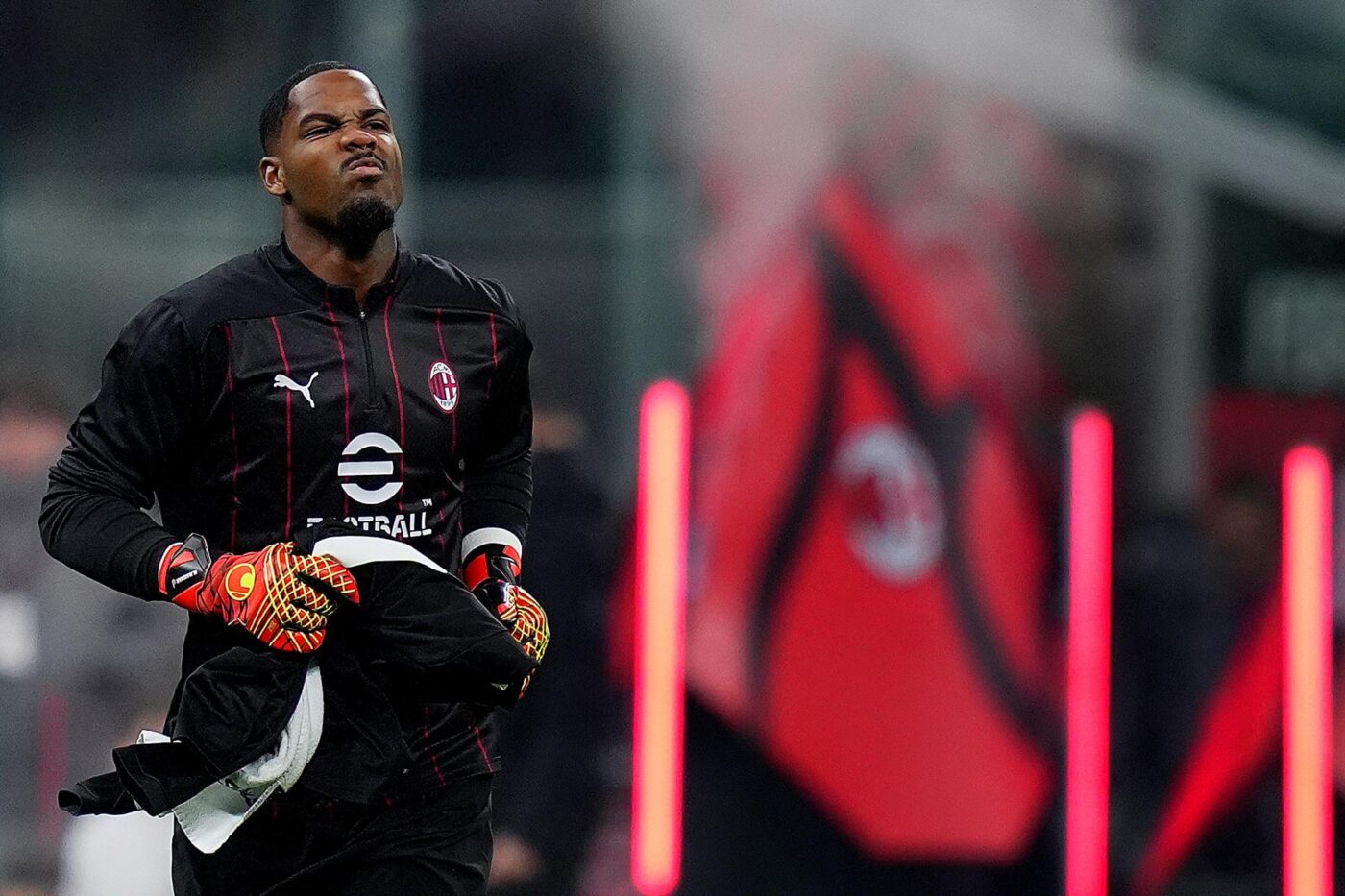 Mike Maignan en difficulté - Analyse de sa saison à l-AC Milan