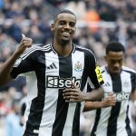 Newcastle s-impose 4-3 contre Nottingham Forest dans un match fou