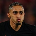 Raphinha brille encore contre Benfica avec un tir magistral