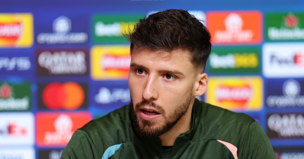 Ruben Dias évoque le défi de Manchester City en crise