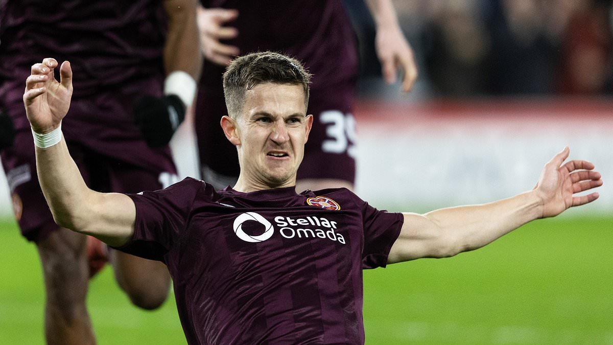 Sander Kartum brille avec un doublé- Hearts bat Dundee 3-1