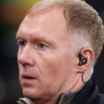 Scholes critique Zirkzee - Quel rôle à Manchester United ?