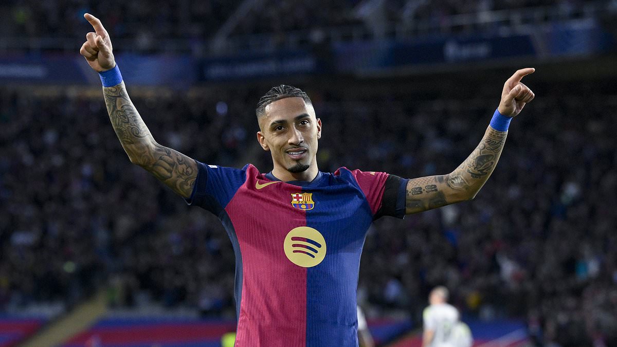 VAR sauve les arbitres ! Le but de Barcelone validé après erreur