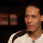 Virgil van Dijk - Liverpool doit rester concentré sur le titre