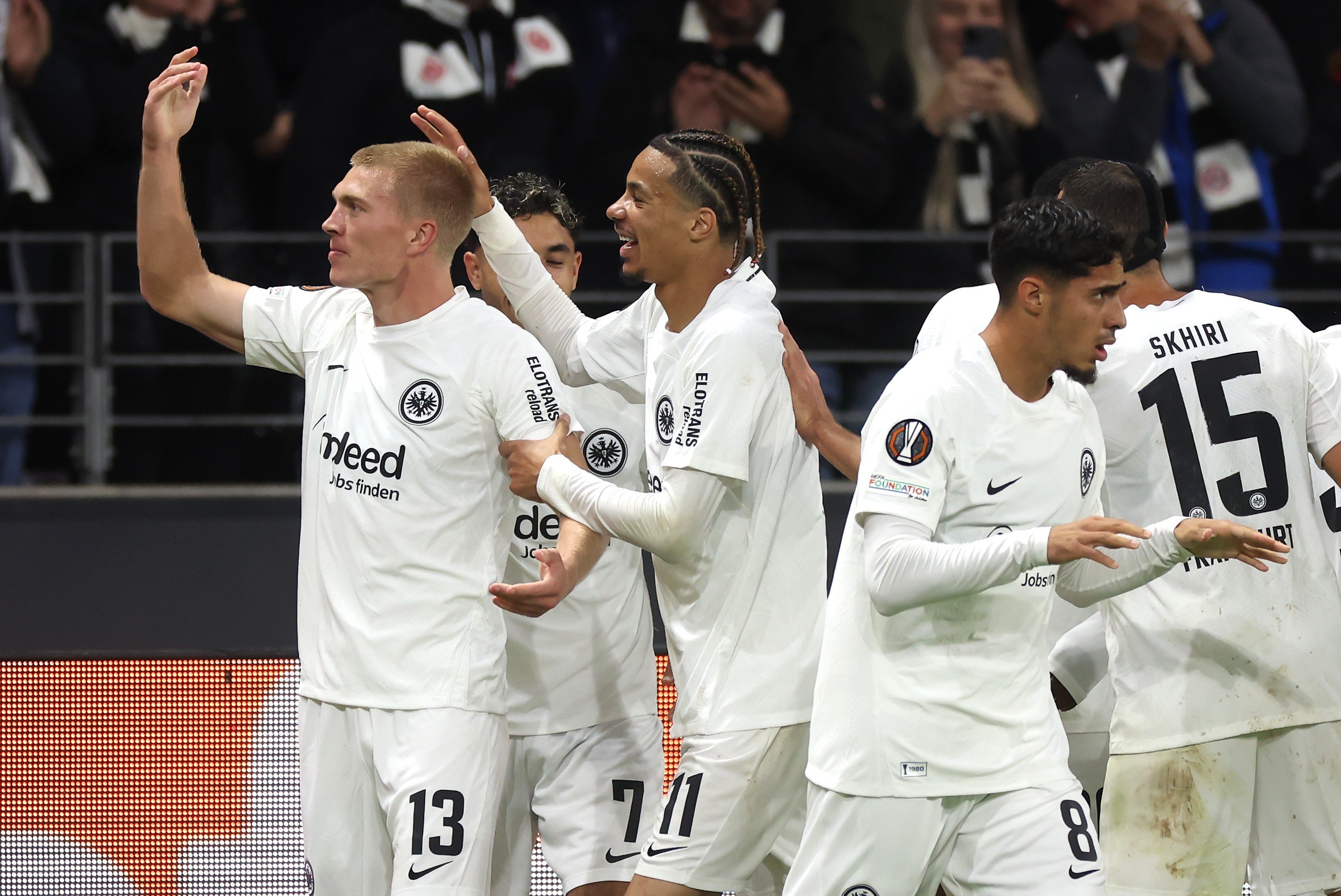 Rasmus Kristensen en action avec l'Eintracht Frankfurt
