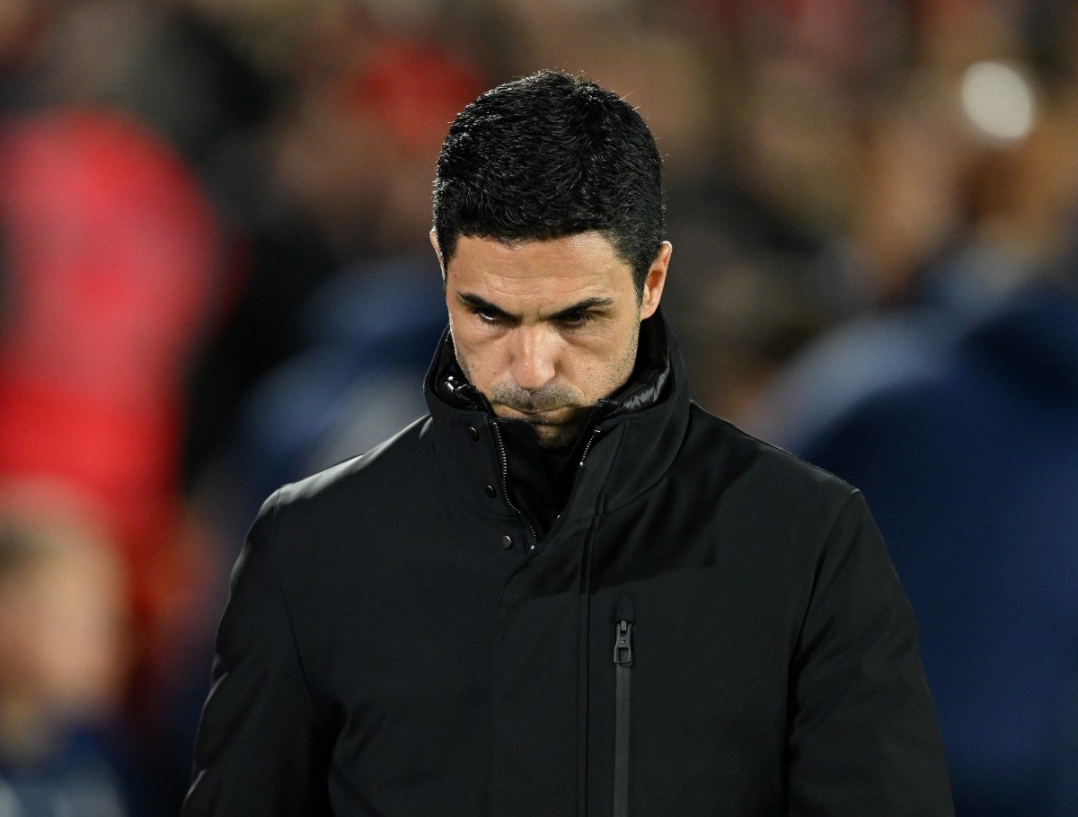 Mikel Arteta réagit lors du match nul 0-0 d'Arsenal contre Nottingham Forest