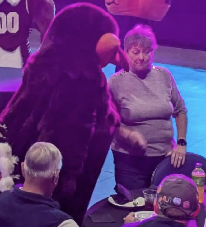 Mascottes dansantes ACC