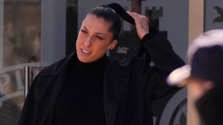 Jenni Hermoso quitte après avoir témoigné au tribunal