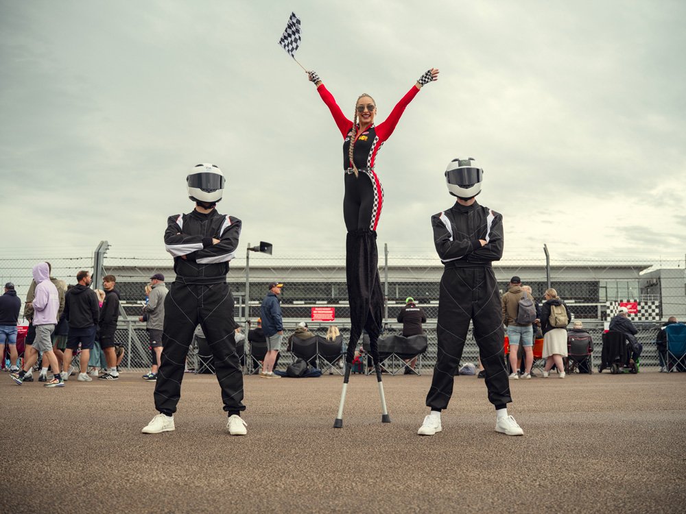 Une ambiance de course sur le circuit.