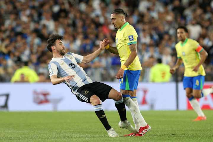 Nicolas Tagliafico, Raphinha Nicolas Tagliafico, Raphinha