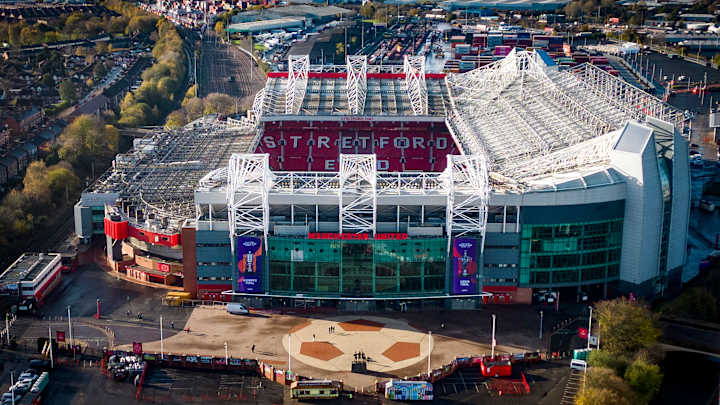 Manchester United doit relever des défis avant le début de la construction du stade