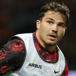 Antoine Dupont subit une opération du genou - quel avenir ?