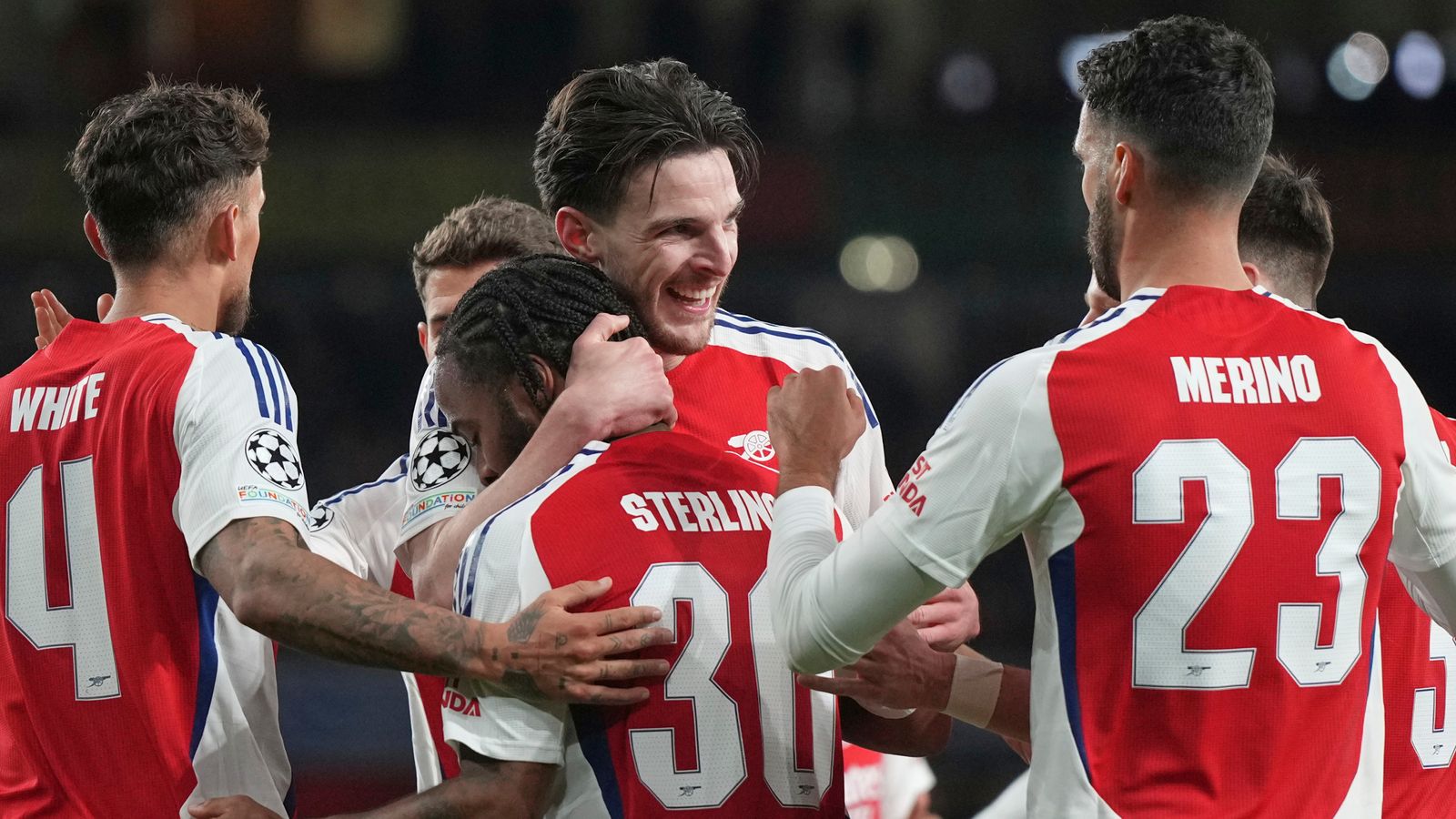 Arsenal 2-2 PSV - Sterling brille avant le choc contre le Real