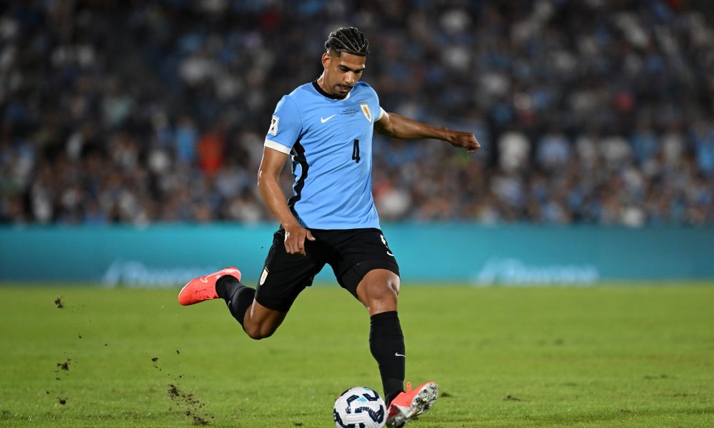 Barcelone espère un retour précoce d-Araujo de la trêve internationale