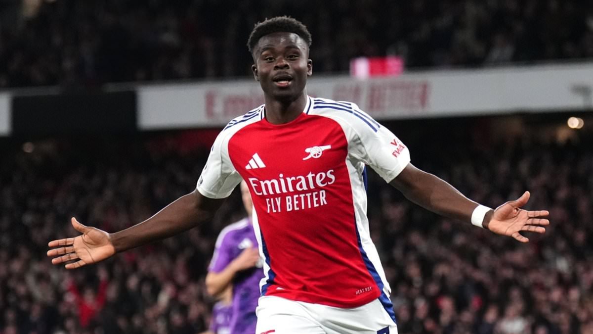 Bukayo Saka brille dès son retour avec Arsenal contre Fulham