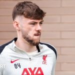 Conor Bradley pourrait jouer lors du derby Liverpool-Everton