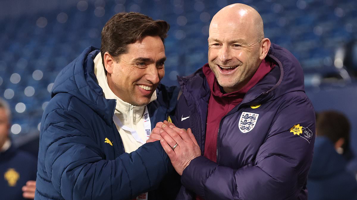 Ethan Nwaneri brille lors de ses débuts avec l-Angleterre U21