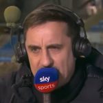 Gary Neville critique les tactiques d-Arne Slot après la défaite de Liverpool