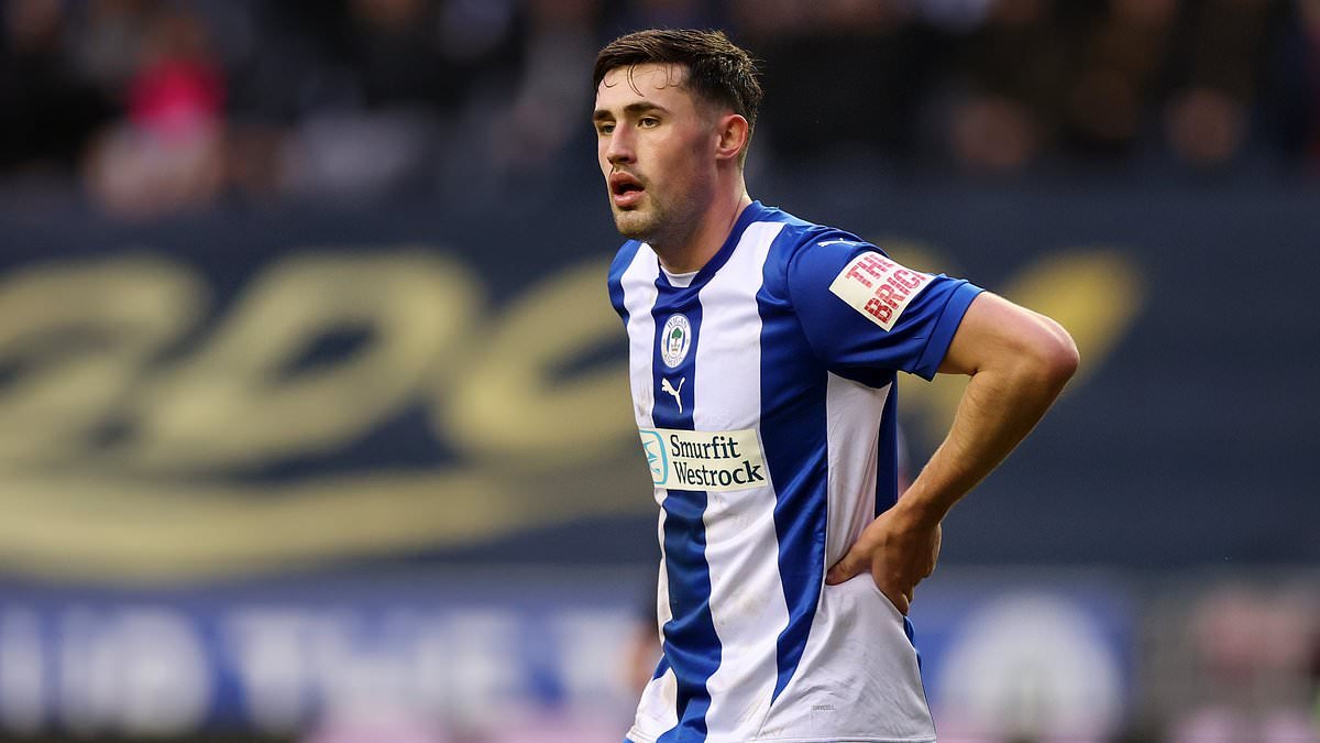 James Carragher - Premier appel international pour le fils de Jamie