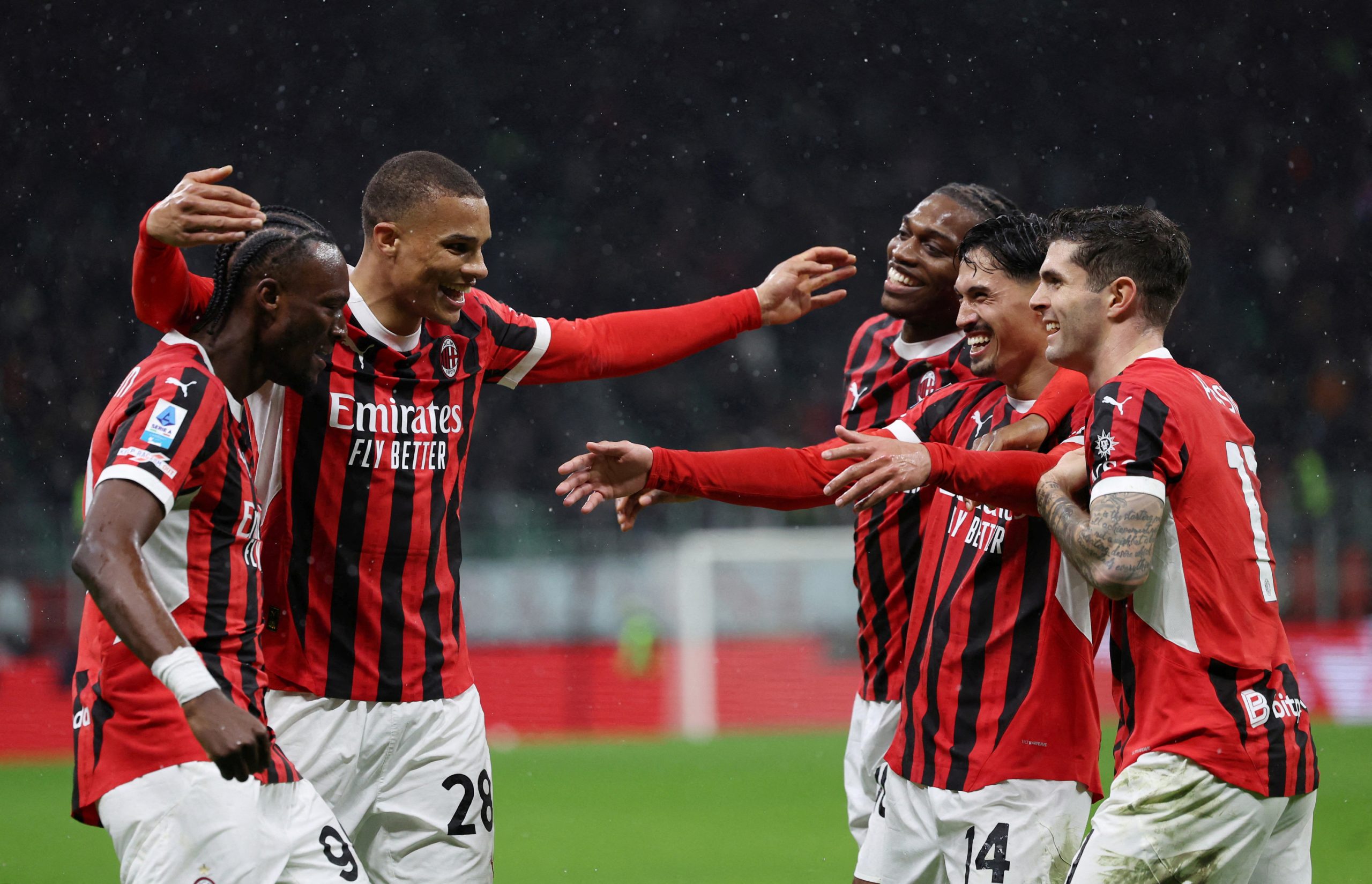 L-AC Milan renverse Côme en Serie A - victoire 2-1 à San Siro