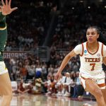 Le banc de Texas brille lors de la victoire au tournoi NCAA