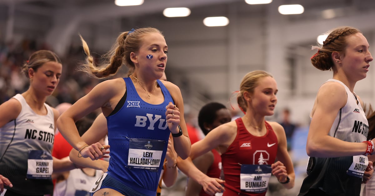 Lexy Lowry brille au championnat NCAA d-athlétisme en salle