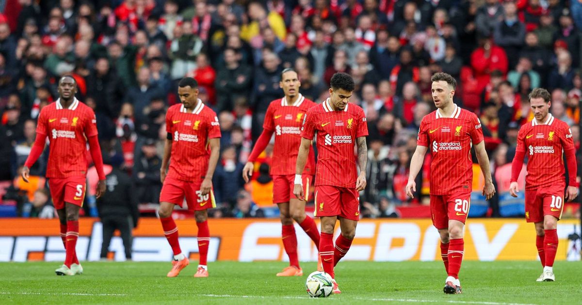 Liverpool - L-absence d-Alexander-Arnold coûte cher en finale de la Carabao Cup