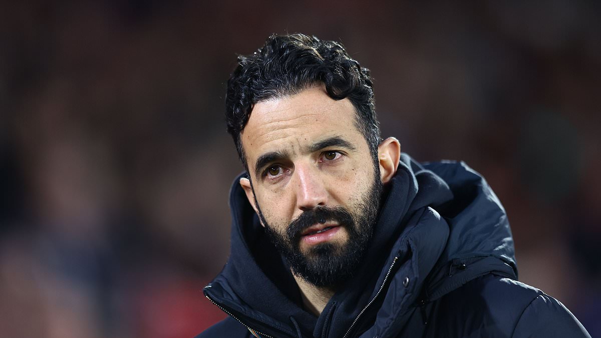 Manchester United - Elanga brille- Amorim sous pression