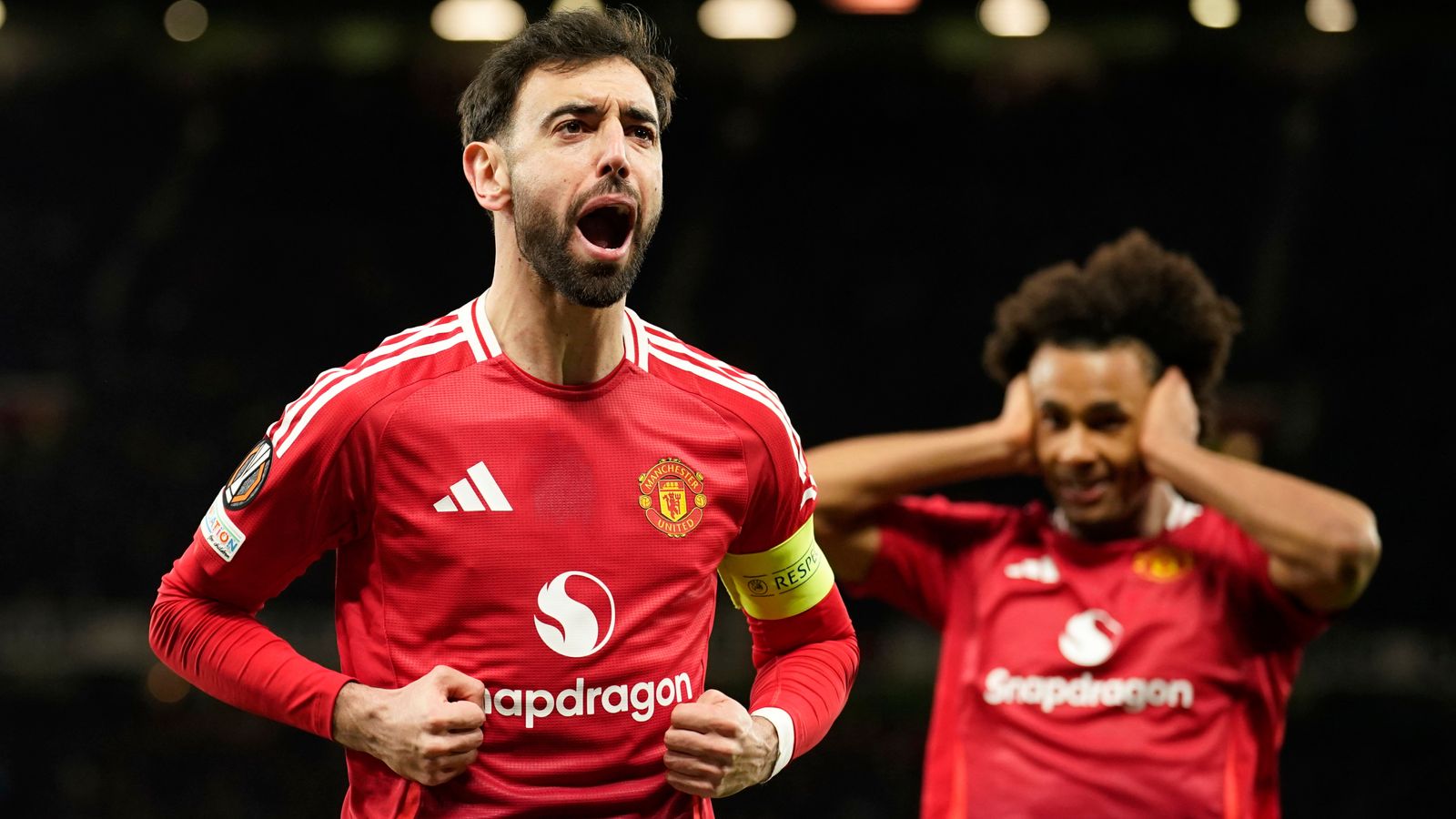 Manchester United bat Real Sociedad et rejoint les quarts de l-Europa League