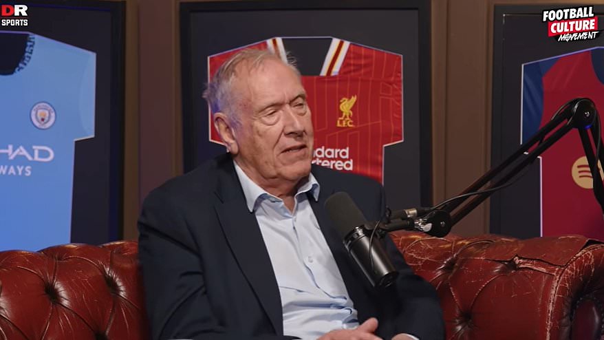 Martin Tyler réagit aux accusations de haine envers Liverpool