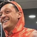 Mesut Ozil interdit de retour au club pour ses liens politiques