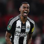 Newcastle remporte la Carabao Cup contre Liverpool (2-1)