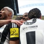 Newcastle remporte la Carabao Cup face à Liverpool !