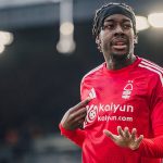 Nottingham Forest s-impose 4-2 contre Ipswich grâce à Elanga