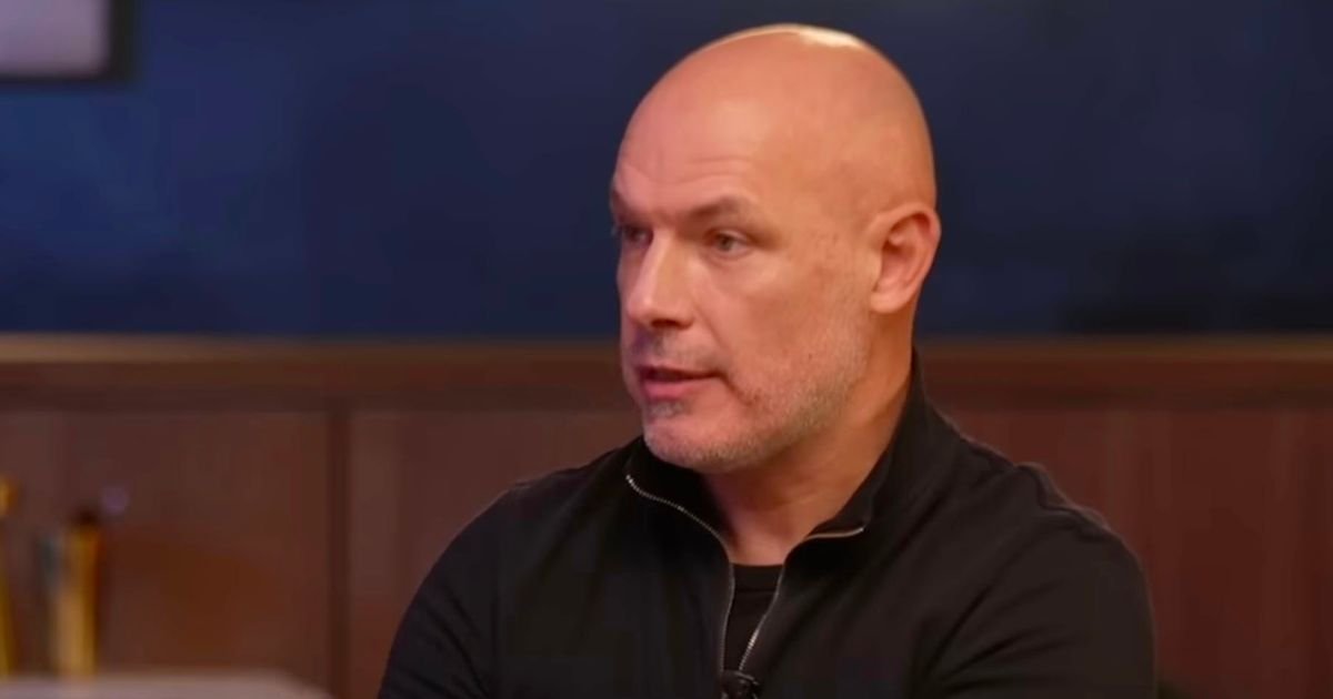 Salaires des arbitres de la Premier League dévoilés par Howard Webb