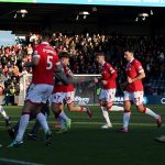 Suspension du match Wrexham-Wycombe suite à une urgence médicale